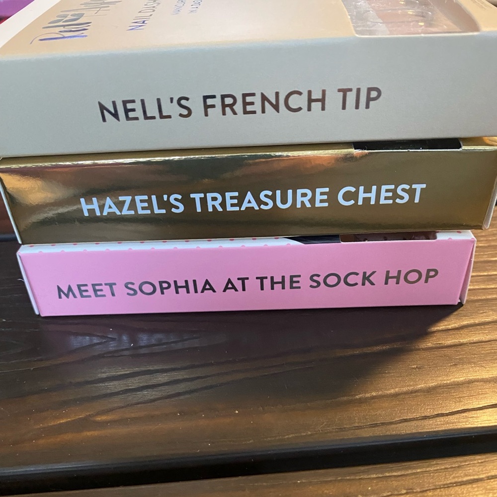 Nail Dashes, 3 sets. Brand new in boxes. - Picture 5 of 5